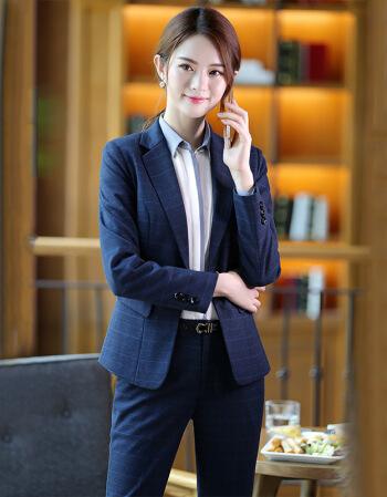 商務氣質女孩